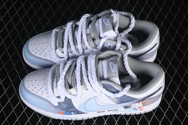 All categories Nk SB Dunk Series Nk SB Dunk Low High-end customized low-top sneakers Nike SB Dunk Low Fantasy Starry Sky Straps Low-top casual sneakers DD1391-103